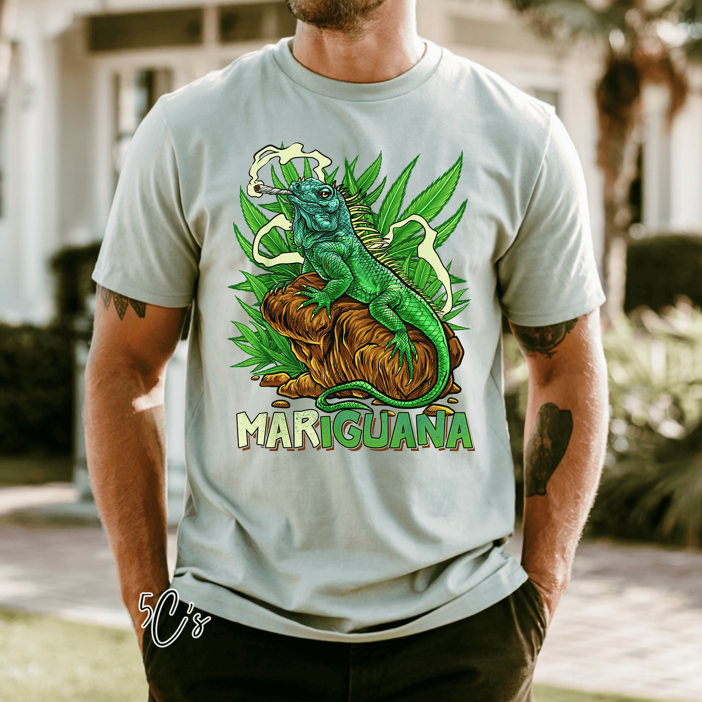 Mariguana Graphic Tee