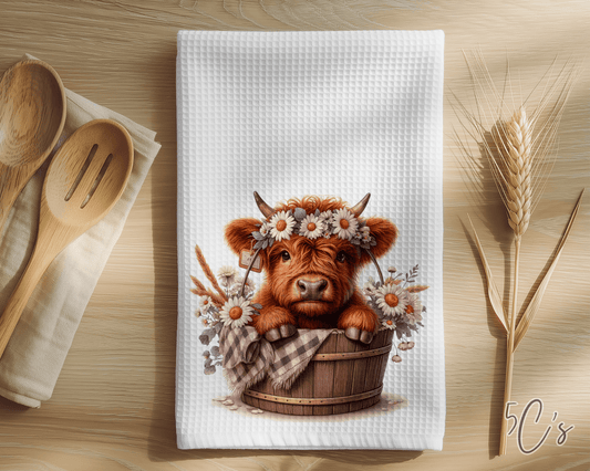 Highland Cow Daisy Bucket Dish Towel