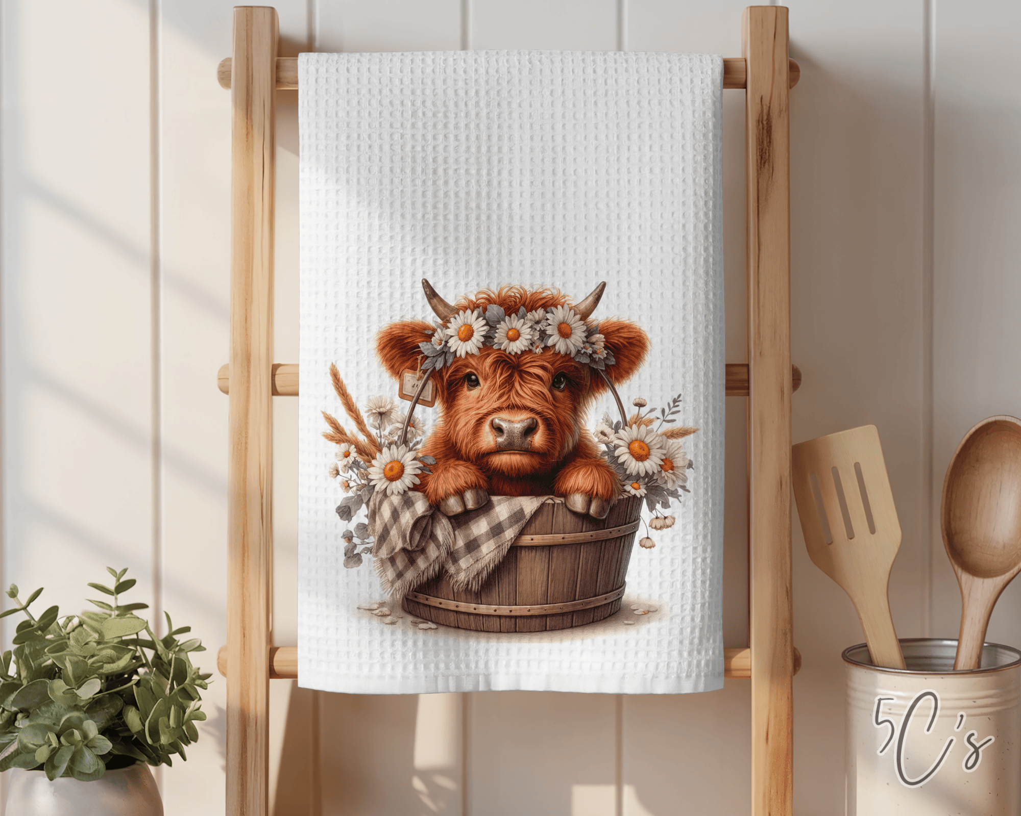 Highland Cow Daisy Bucket Dish Towel